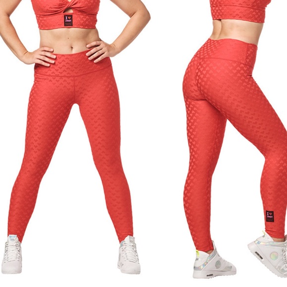 Red Heart Shape Embossed Zumba Fitness Leggings Size M - Picture 2 of 5
